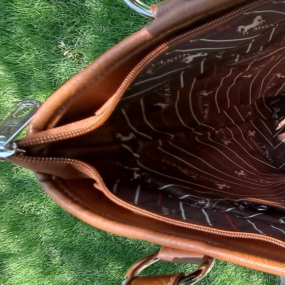 MONTANA WEST EMBROIDERED CUT-OUT BOOT SCROLL TOTE BAG - Picture 8 of 11